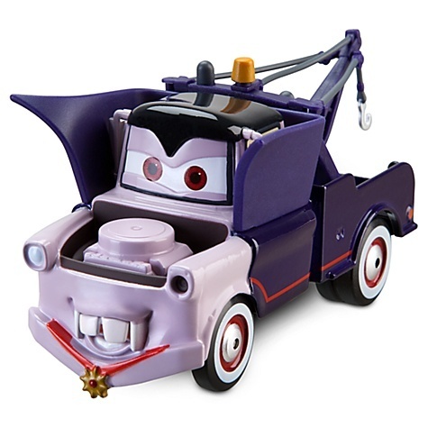 File:DraculaMaterDisneyStore.jpg