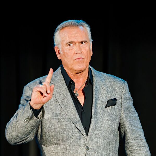 File:Bruce Campbell.jpg