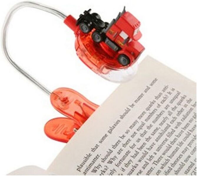 File:Cars Book Light Mack.jpg