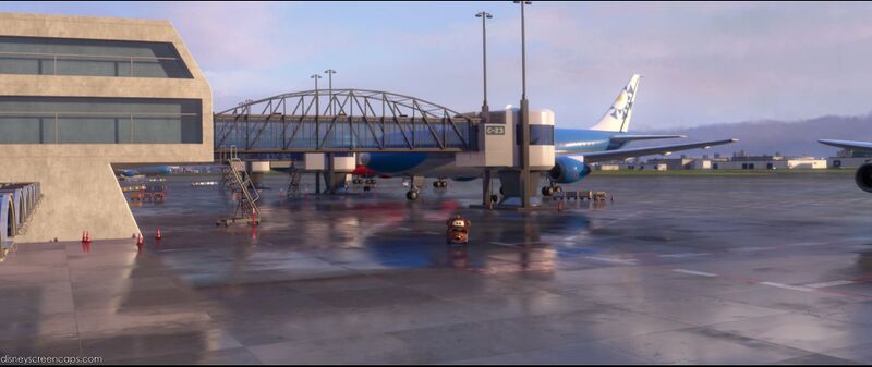 File:Airport4.jpg