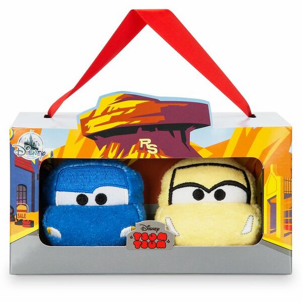 File:Disney-store=cars-3-tsums-exclusives.jpg