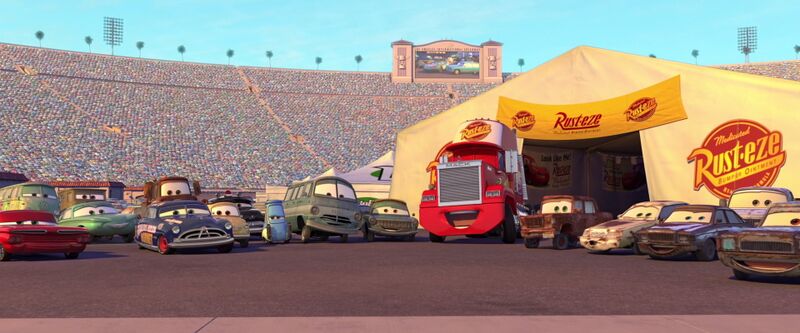 File:DonnaPitsCarsLASpeedway.jpg