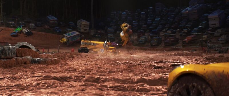 File:Cars3-disneyscreencaps.com-5571.jpg