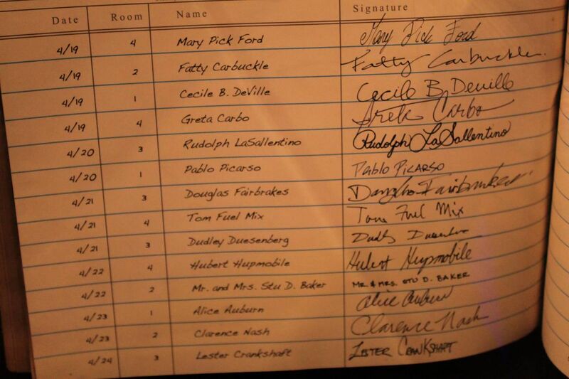File:Comfy caverns first page guests.jpg