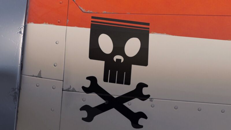 File:Planes 2013 Piston-and-crosswrenches.jpg